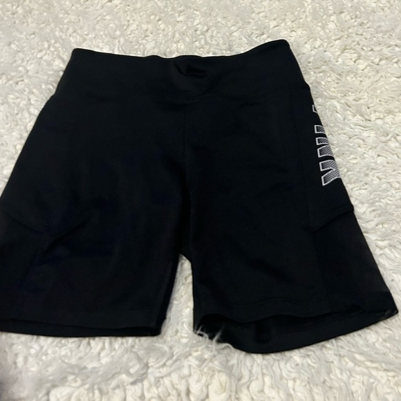 50%off w♥️ PINK Victoria’s Secret black bike shorts size small NWOT #75 - Picture 2 of 10